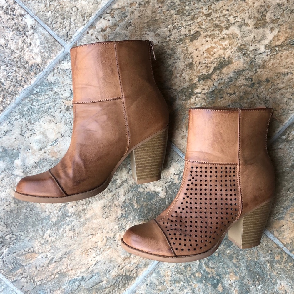 Diba Booties